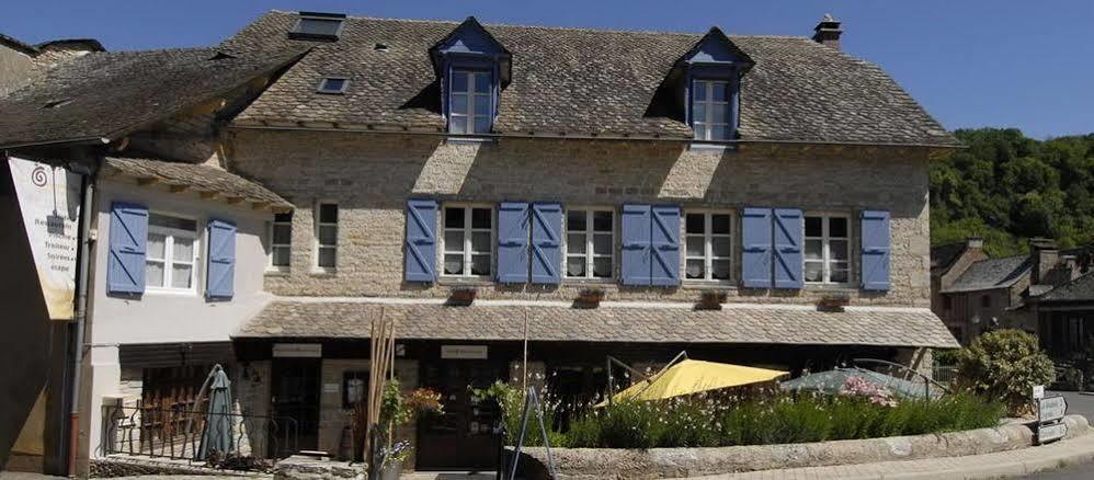 Logis Hotel Restaurant L'Auberge Du Chateau Muret-le-Château Exterior foto